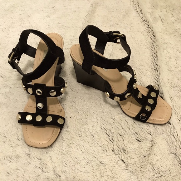 Authentic Balenciaga studded wedge Sandals - Picture 3 of 14